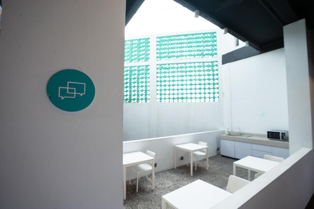 Bobopod Paskal, Bandung Hotel Exterior foto